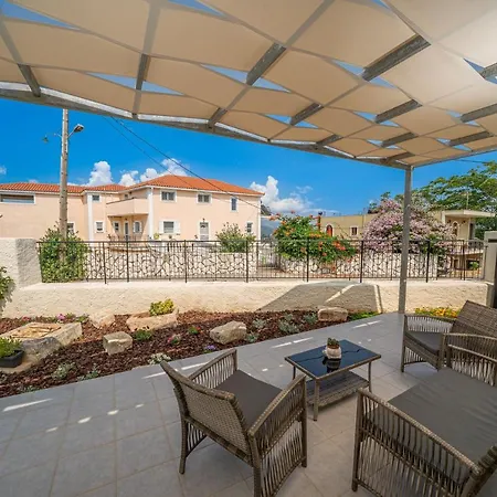 Frank's Place - Private Parking *