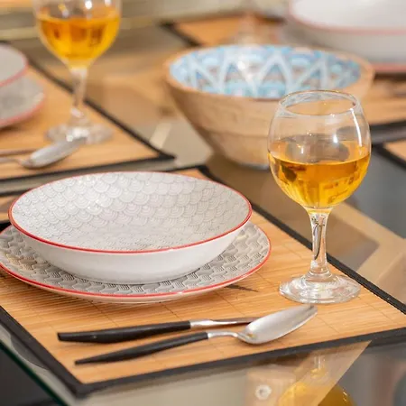 Frank's Place - Private Parking *