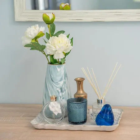 Frank's Place - Private Parking 펜션 아르고스톨리온