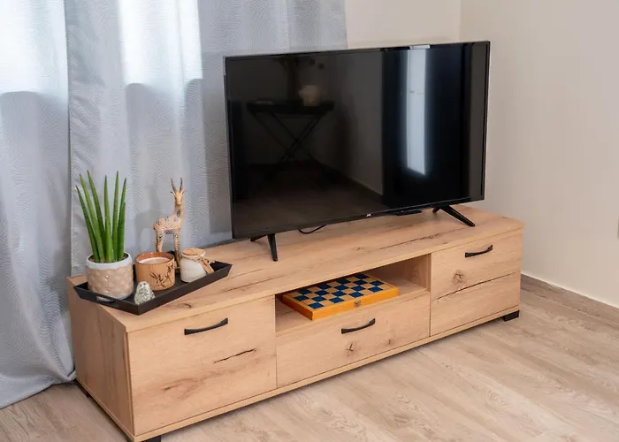 Frank's Place - Private Parking *